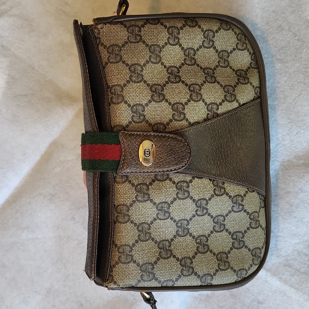 Beautiful authentic vintage Gucci bag - Picture 3 of 15